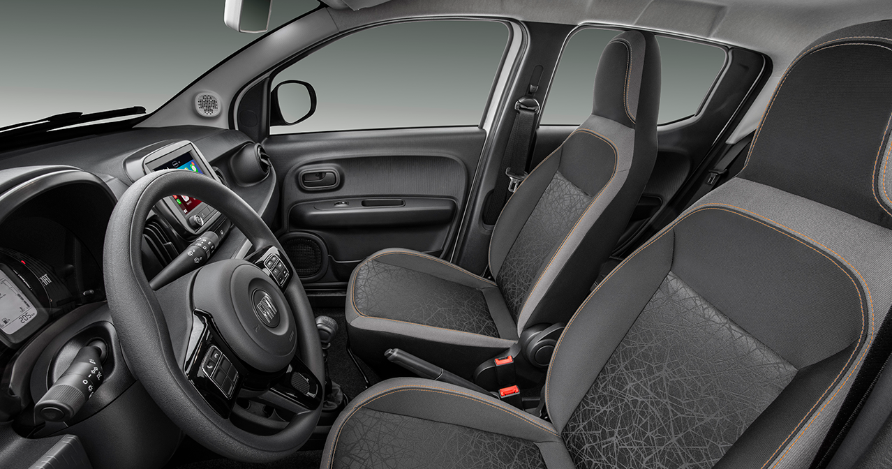 Fiat_Mobi_Trekking-interior01